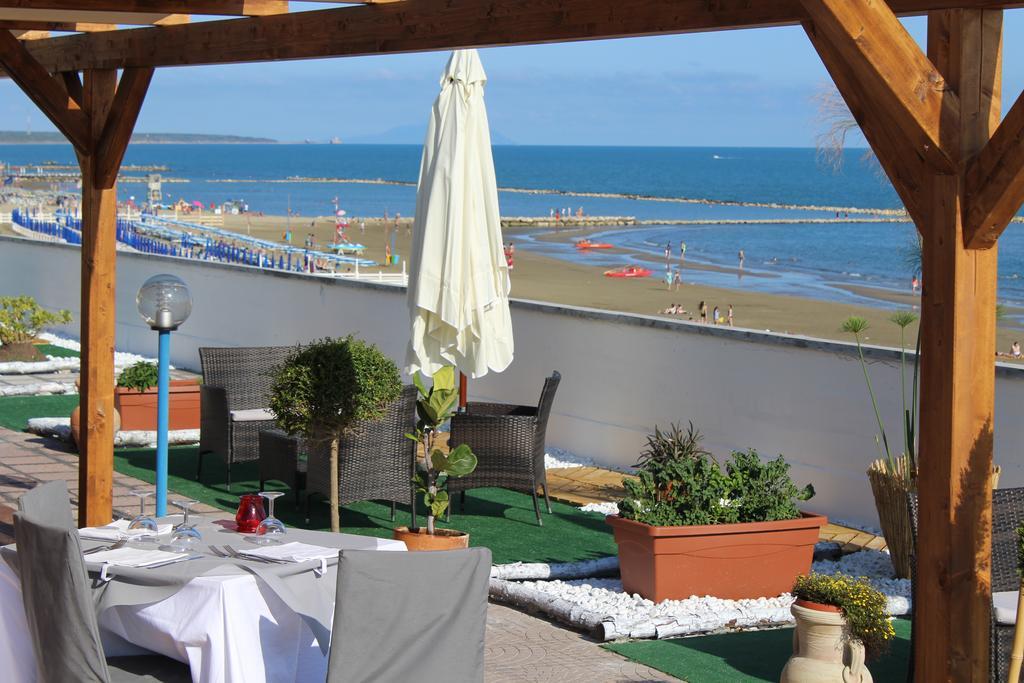 Marocca Hotel Nettuno Buitenkant foto