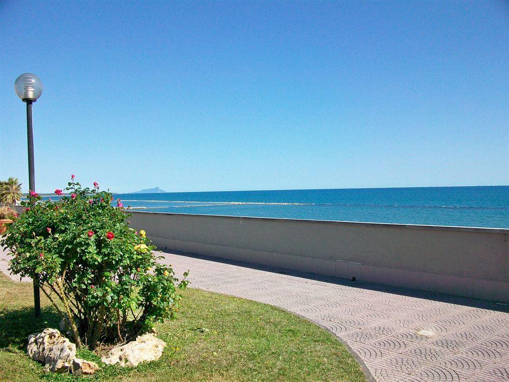 Marocca Hotel Nettuno Buitenkant foto