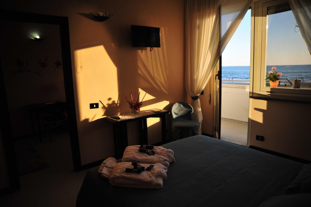 Marocca Hotel Nettuno Kamer foto